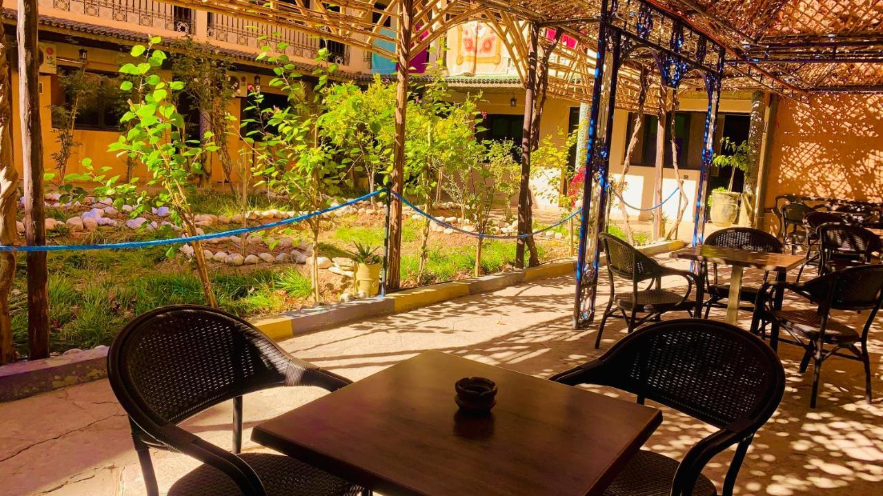 Hotel Restaurant La Kasbah Тингир Экстерьер фото