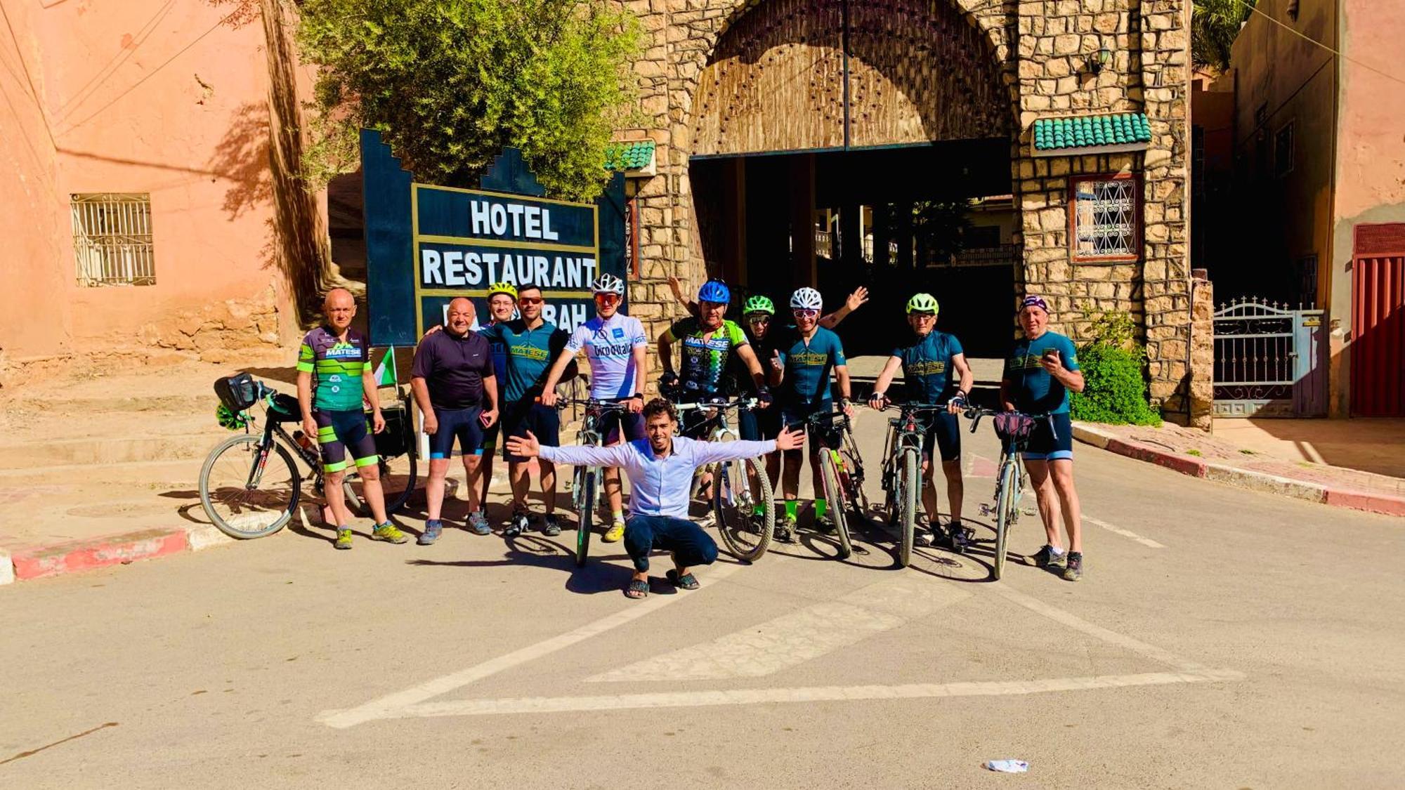 Hotel Restaurant La Kasbah Тингир Экстерьер фото