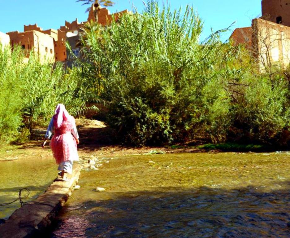 Hotel Restaurant La Kasbah Тингир Экстерьер фото