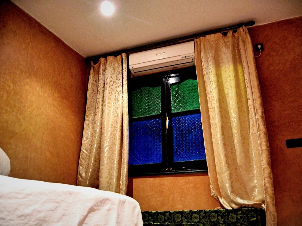 Hotel Restaurant La Kasbah Тингир Экстерьер фото