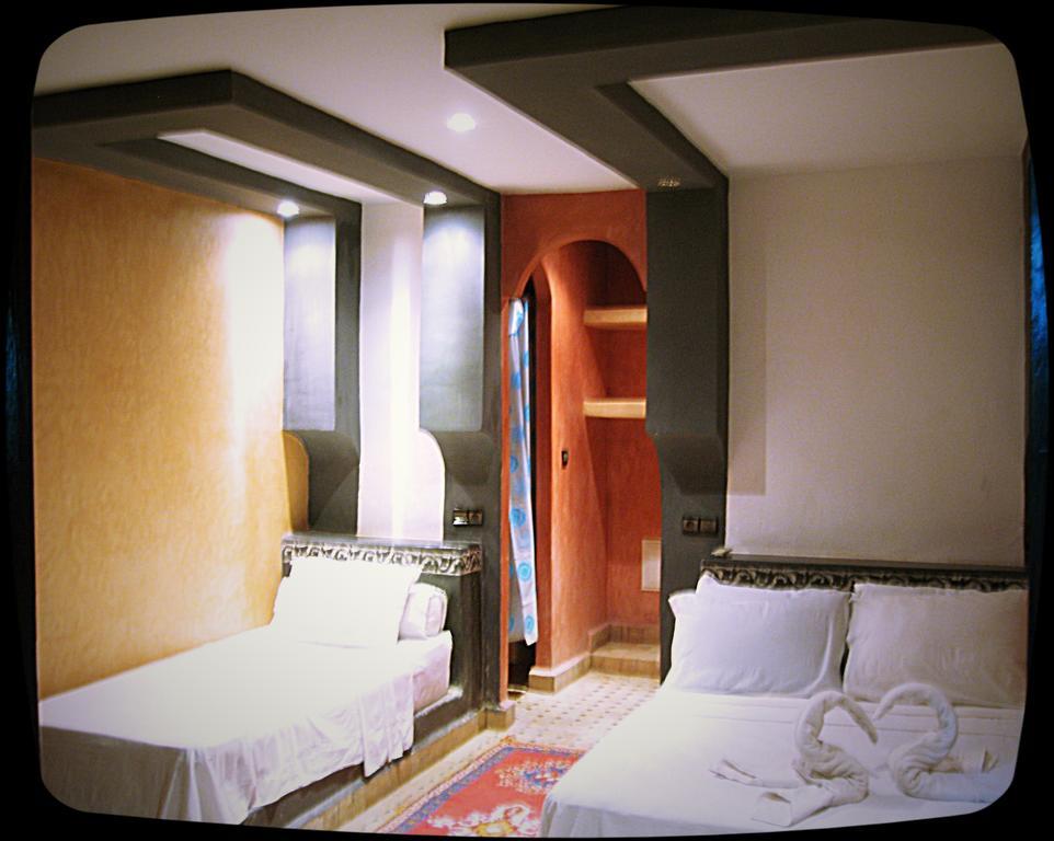 Hotel Restaurant La Kasbah Тингир Экстерьер фото